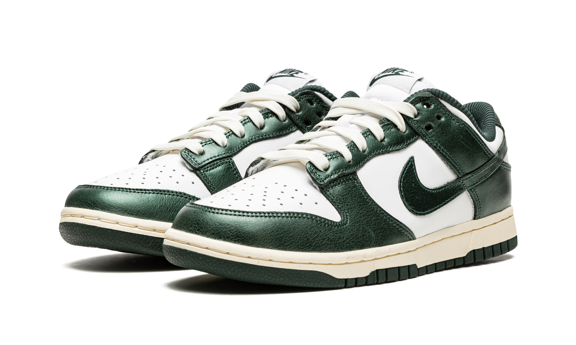 Nike DUNK LOW WMNS "Vintage Green" DQ8580 100