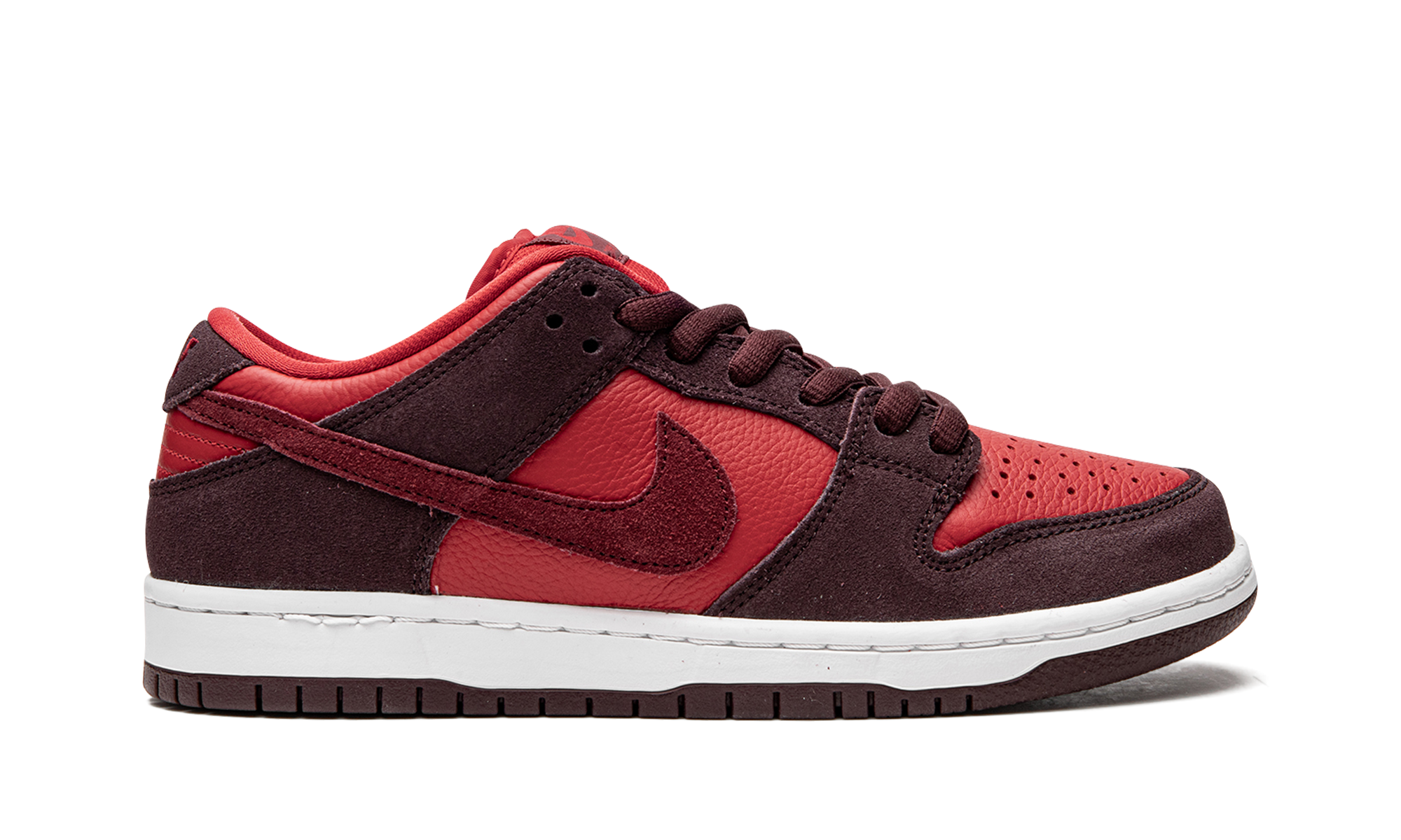 Nike SB Dunk Low "Cherry" DM0807 600