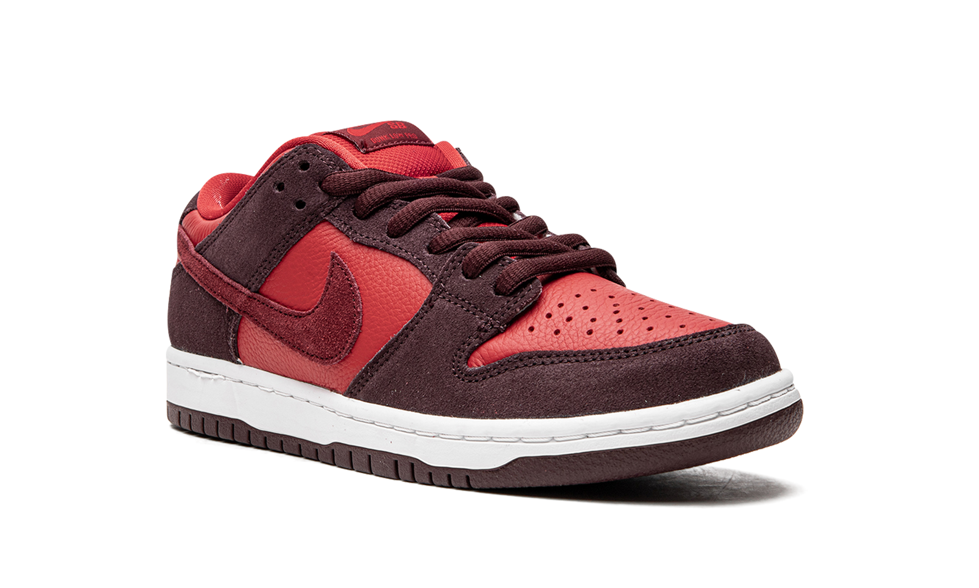 Nike SB Dunk Low "Cherry" DM0807 600