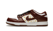Nike SB Dunk Low "Supreme - Stars - Barkroot Brown" DH3228 103
