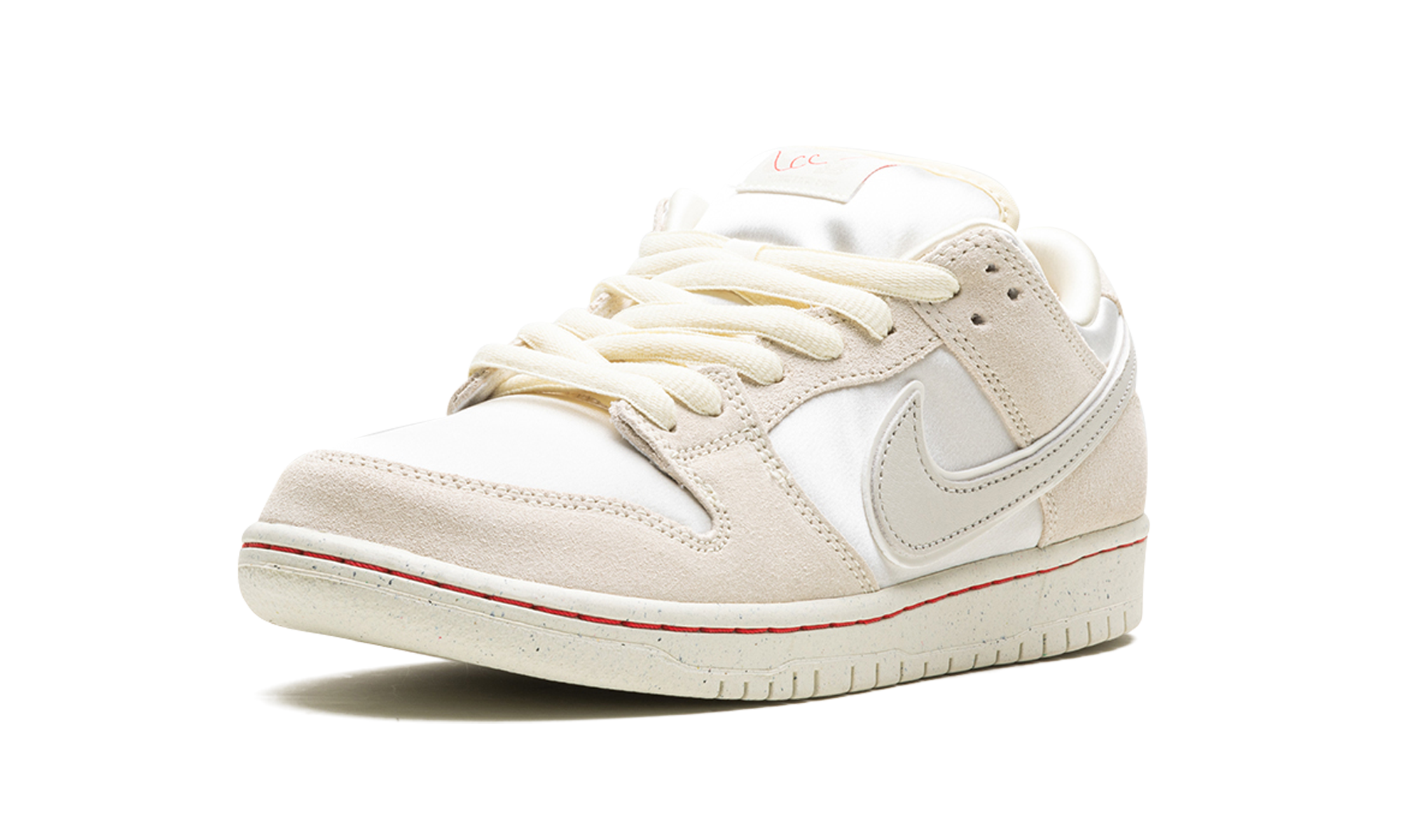 Nike SB Dunk Low "Valentine's Day - Low Love Found" FZ5654 100