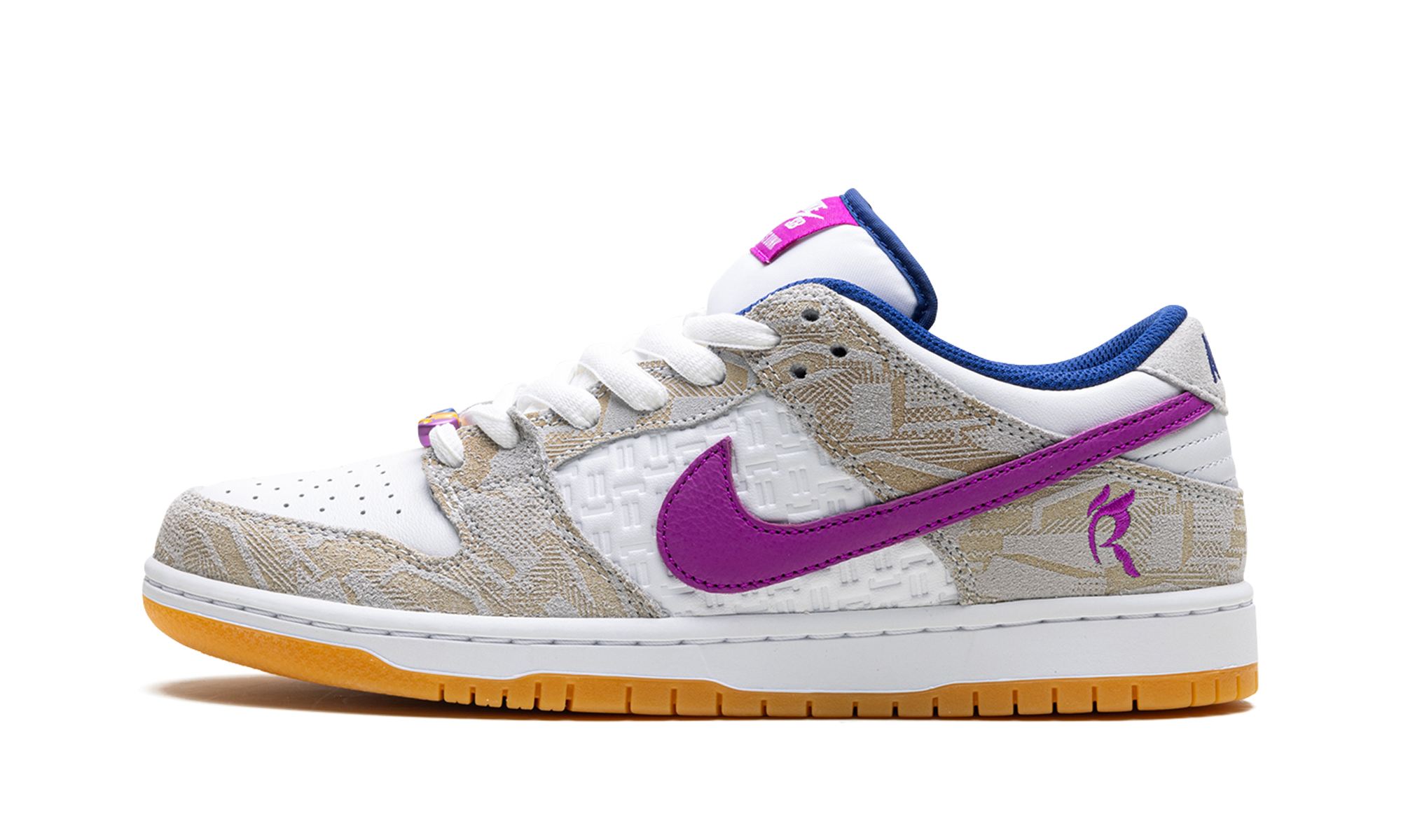 Nike SB Dunk "Rayssa Leal" FZ5251 001