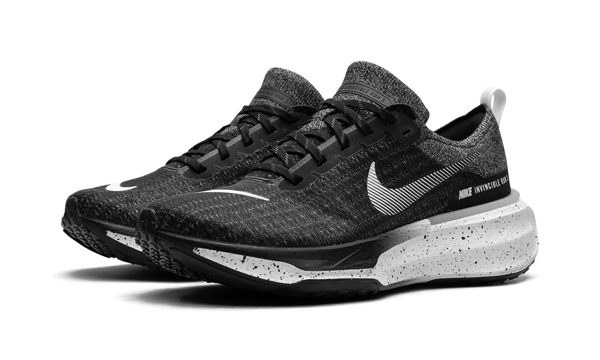 Nike ZoomX Invincible Run Flyknit 3 "Oreo" DR2615 002