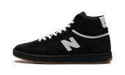 Numeric 440 "black White Gum" - 1