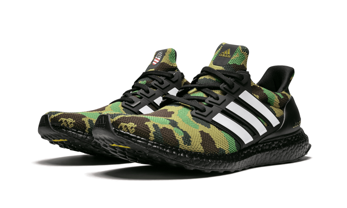 Ultra Boost Bape "1st Camo Green" - 2
