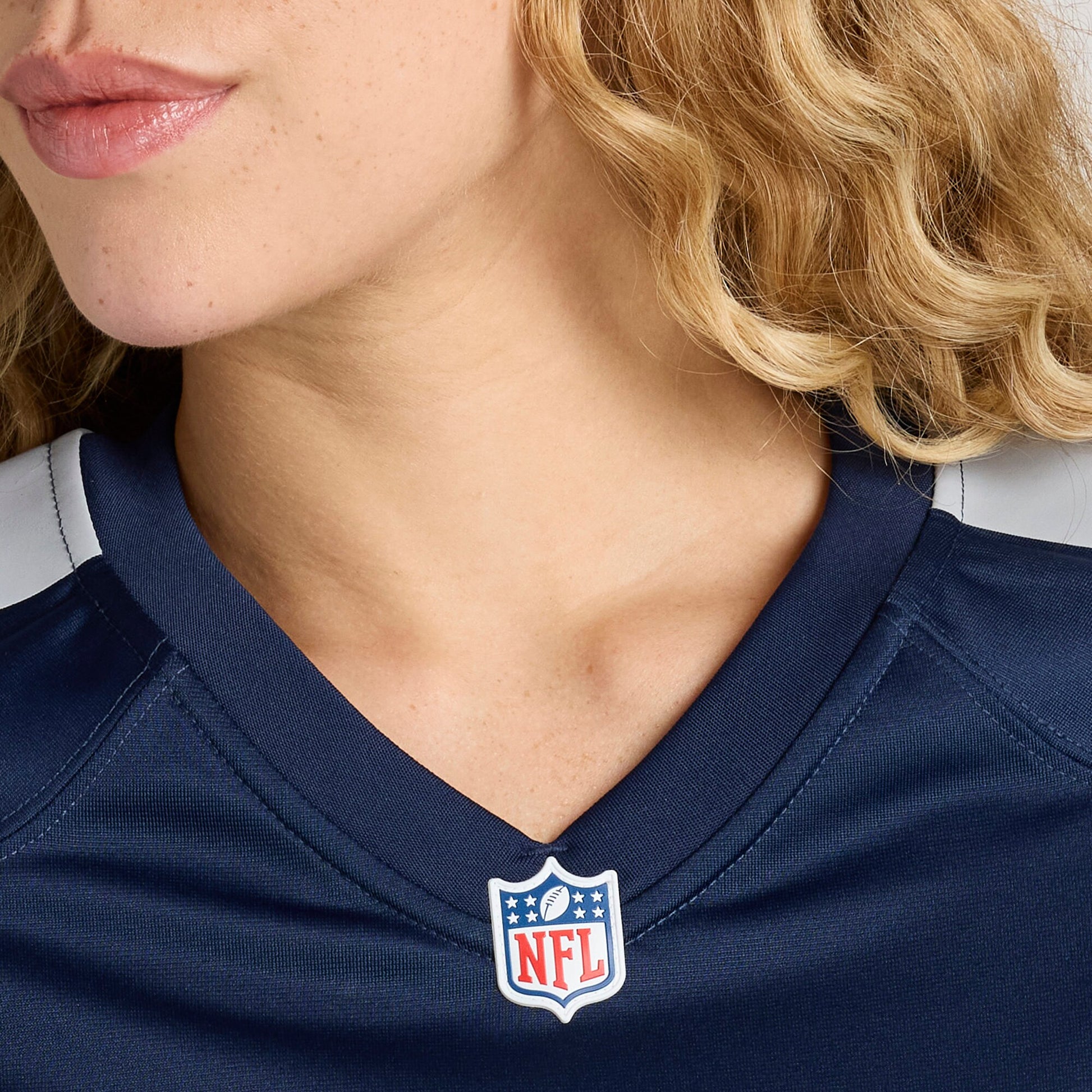 Chris Johnson Tennessee Titans Women's Nike Retired Player Game Jersey - Navy