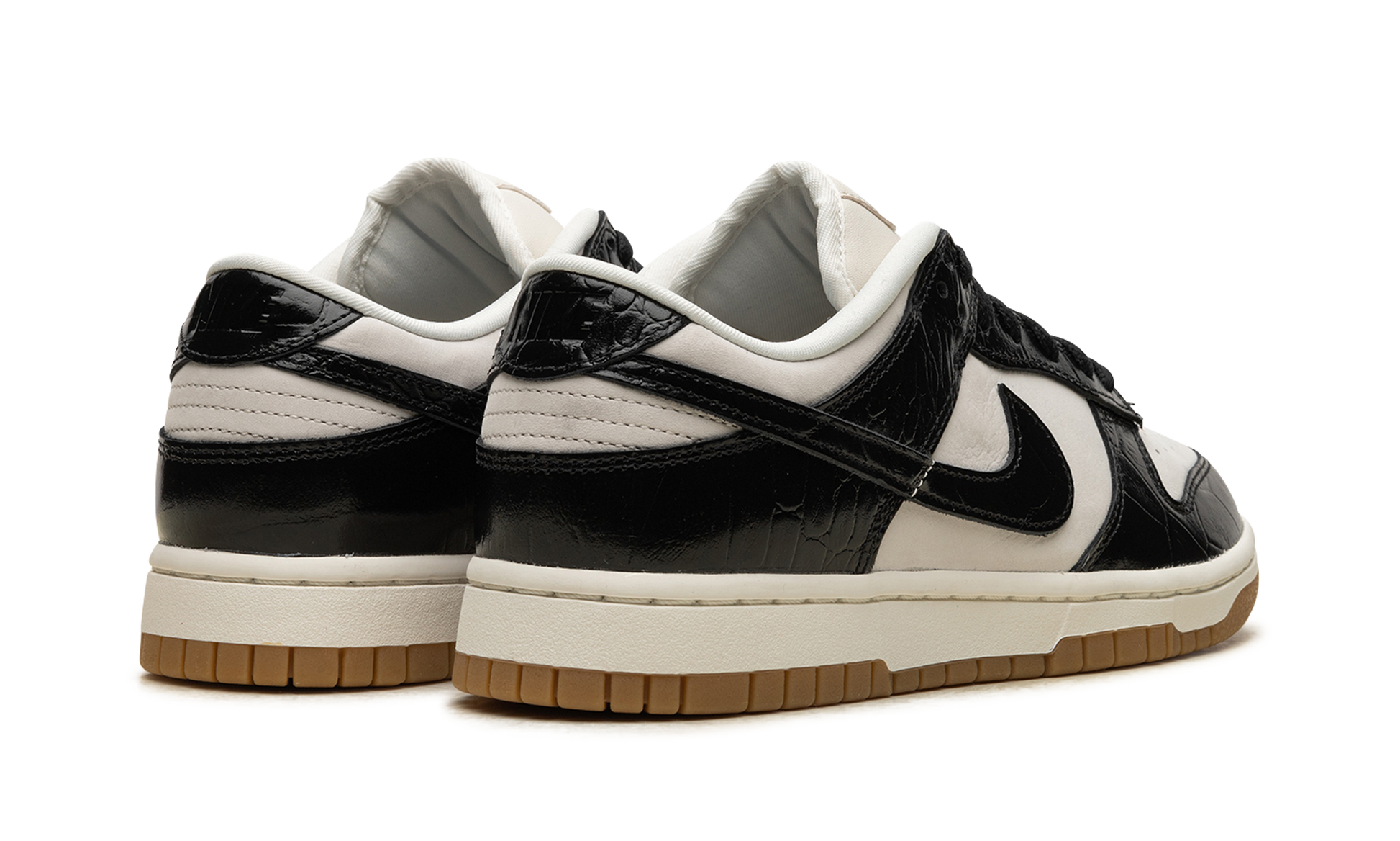Wmns Dunk Low Lx "black Croc" - 3