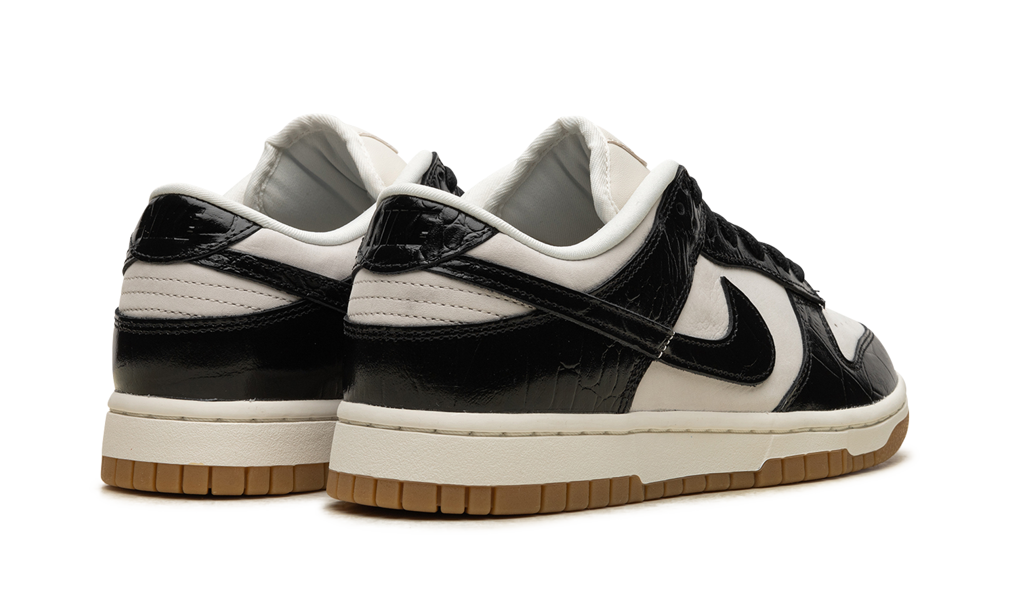 Wmns Dunk Low Lx "black Croc" - 3